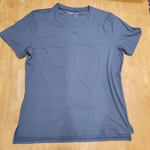 NWOT Zyia Active mens gray everyday V neck t shirt
